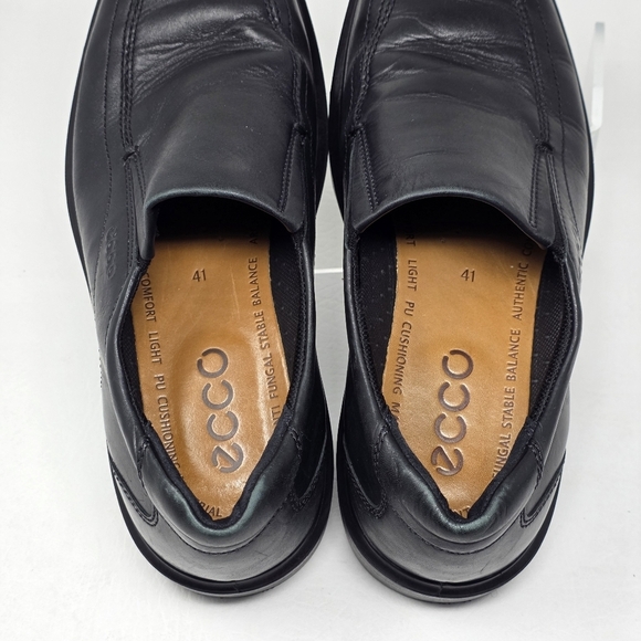 Ecco Dress Shoes Men\'s Size 7-7.5 EU 41 Black Helsinki 2.0  Apron Toe Slip On